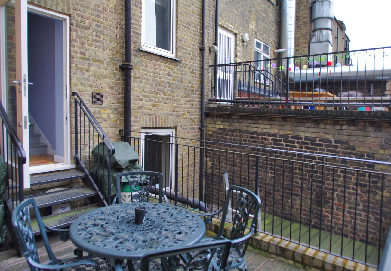 Apartment in London - The Cut Waterloo SE1