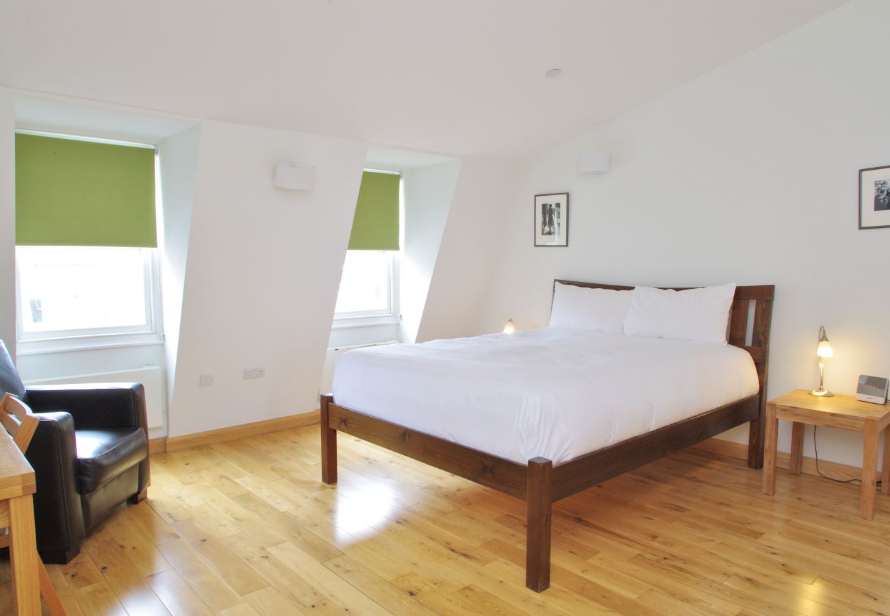 Apartment in London - The Cut Waterloo SE1