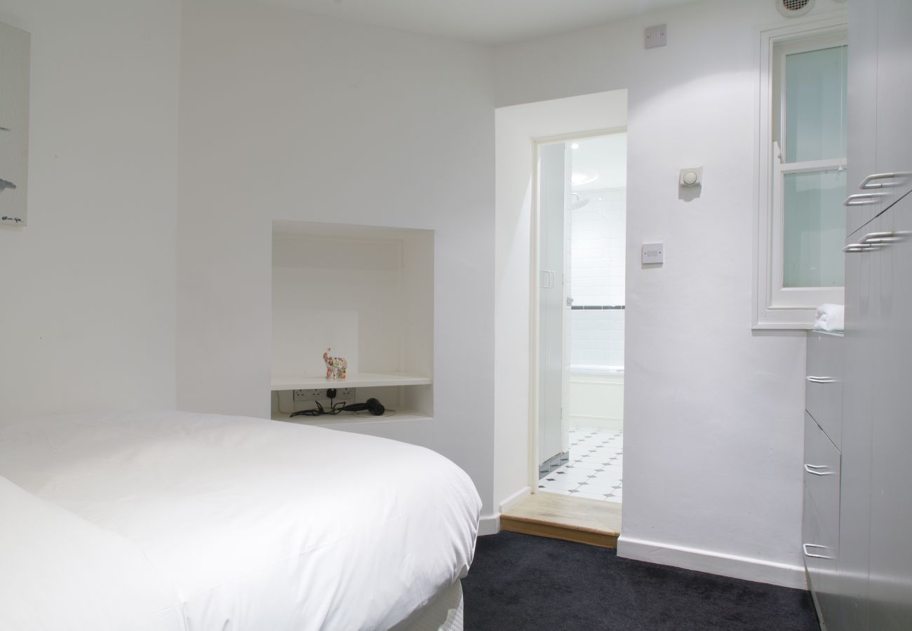 Apartment in London - Soho W1F