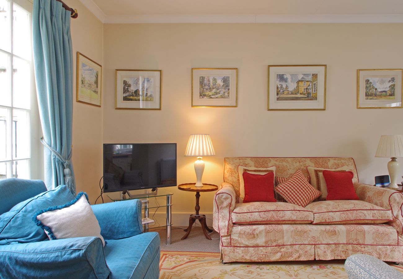 Apartment in London -  Clarendon Pimlico SW1