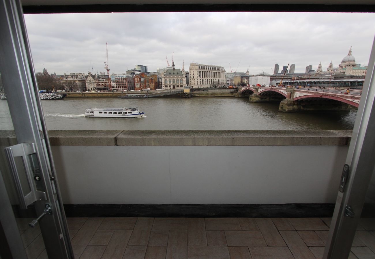 Apartment in London - Southwark Blackfriars SE1