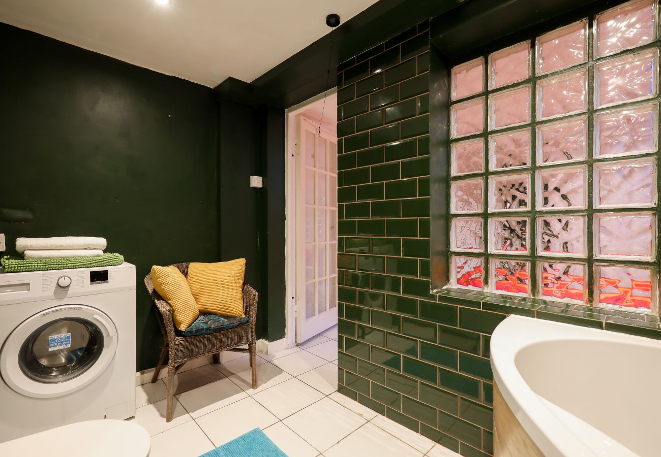 Apartment in London - Regent's Park Albert NW1