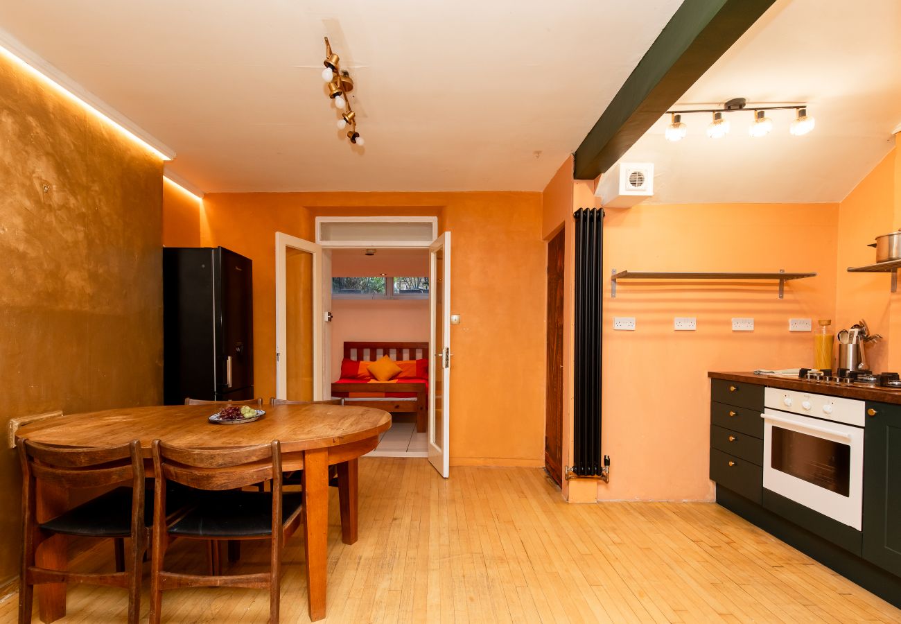 Apartment in London - Regent's Park Albert NW1