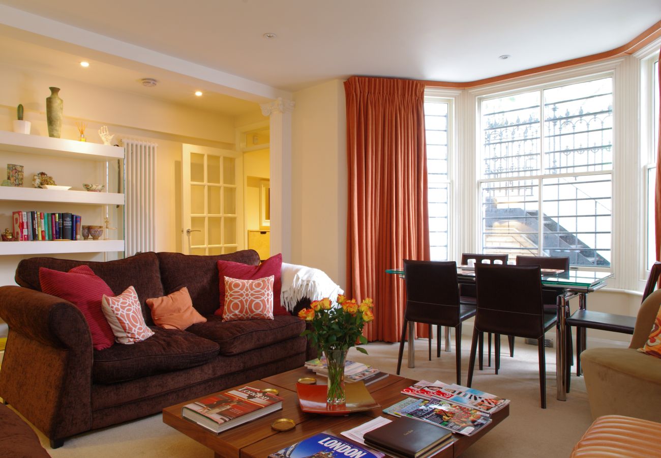 Apartment in London - Chelsea Finborough III SW10