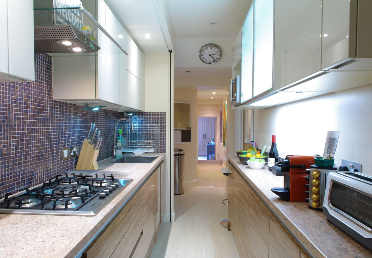 Apartment in London - Chelsea Finborough III SW10