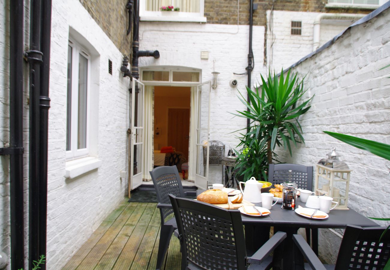 Apartment in London - Chelsea Finborough III SW10