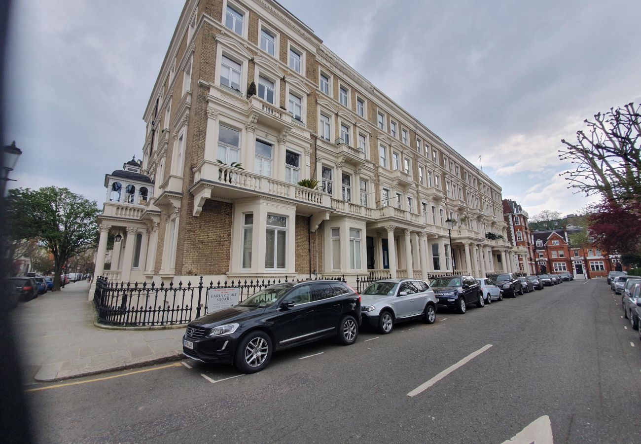 Apartment in London - Earls Court Square II SW5