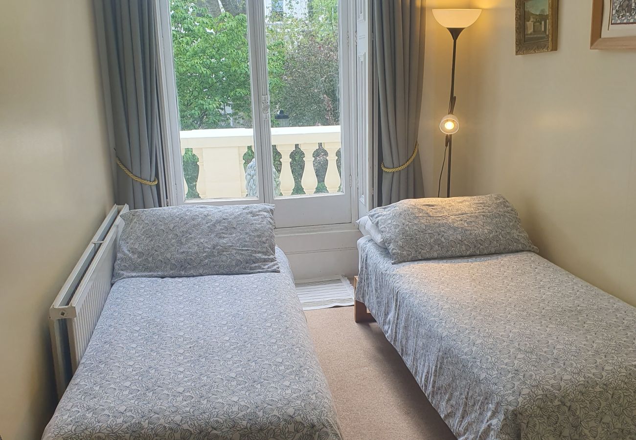 Apartment in London - Earls Court Square II SW5