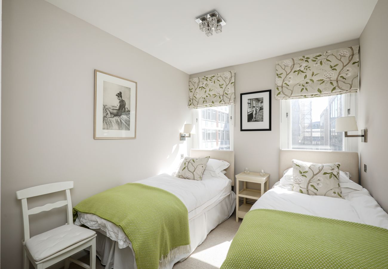 Apartment in London - Belgravia Ebury SW1