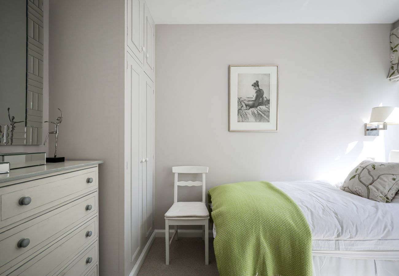 Apartment in London - Belgravia Ebury SW1